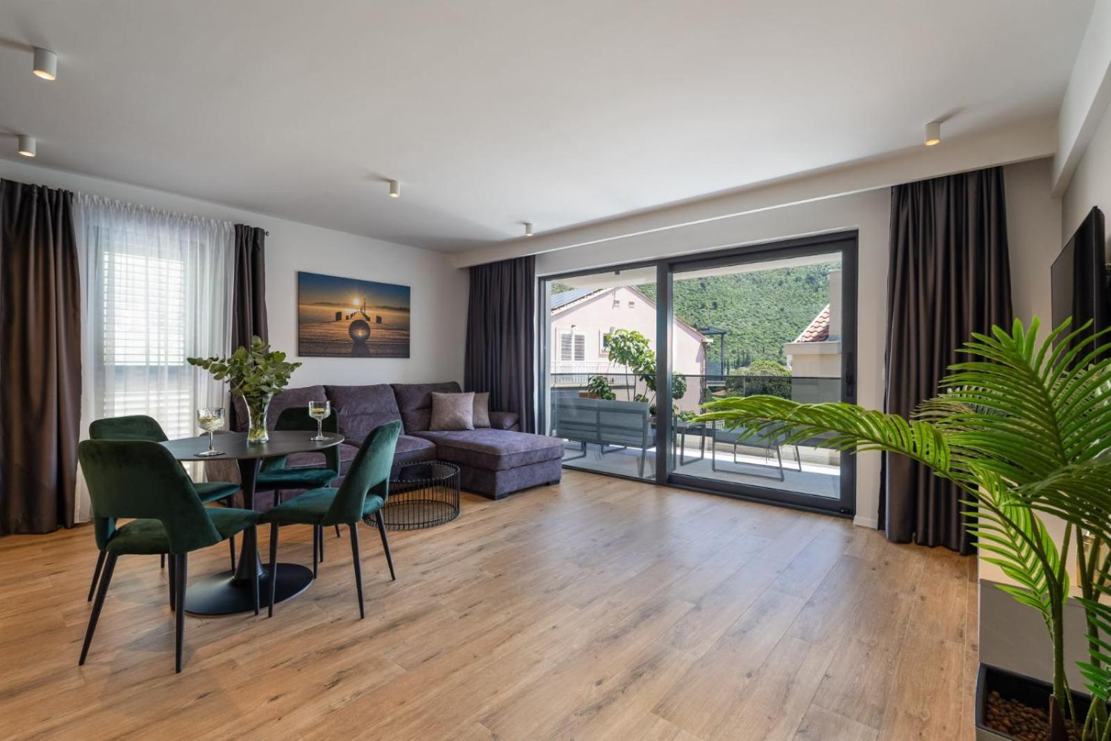 Apartments Maria 扎通 外观 照片