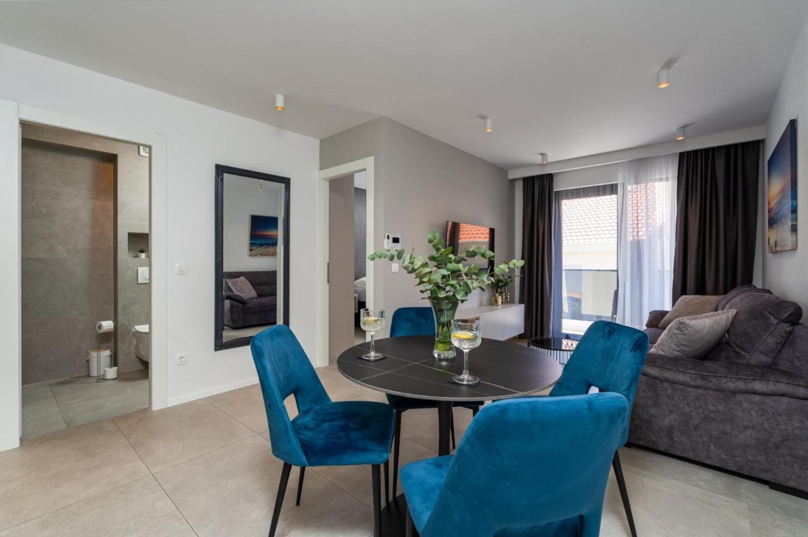 Apartments Maria 扎通 外观 照片